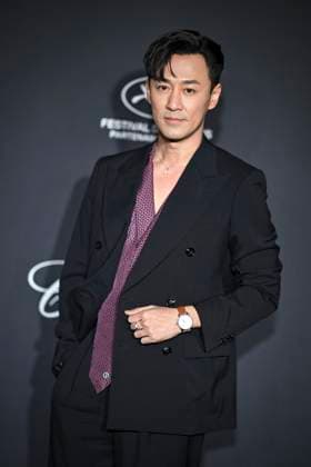 B Photocall of the dinner TrophÃ e Chopard at Carlton Beach during the 77th Festival International du Film de Cannes Raymond Lam Photocall of the dinner TrophÃ e Chopard at Carlton Beach during the 77th Festival International du Film de Cannes On May 17th 2024 Olivier Borde Bestimage Photocall of the dinner Chopard Trophy during the 77th annual Cannes Film Festival at Carlton Beach On May 17th 2024 Cannes France  Copyright: xOLIVIERxBORDEx xBESTIMAGExOLIVIERxBORDEx xBESTIMAGEx