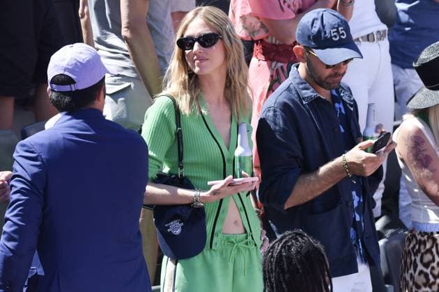 May 17, 2024, Rome, Italy, Lazio: Chiara Ferragni at the tennis internationals in Rome in the company of friends smiles at the fans and beveled a pen with the inevitable telephone. Rome (Italy), 17 May 2024. Photographer01 Rome Lazio  - ZUMAp169 20240517_zsa_p169_926 Copyright: xFotografo01x