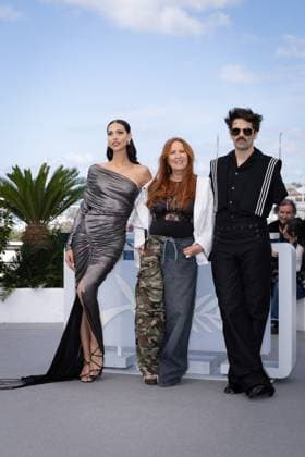 Cannes - La Belle De Gaza Photocall Talleen Abu Hanna, Yolande Zauberman and Lucky Love attend the La Belle De Gaza Photocall at the 77th annual Cannes Film Festival at Palais des Festivals on May 18, 2024 in Cannes, France. Photo by Shootpix ABACAPRESS.COM Cannes France  Copyright: xShootpix ABACAx