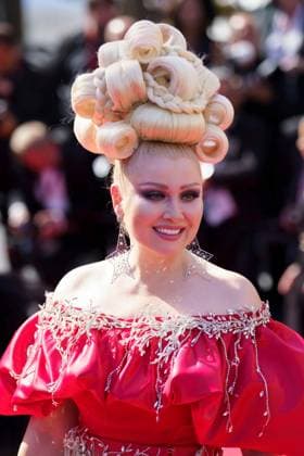 Cannes, France 17th May, 2024 Elena Lenina attends Kinds of Kindness Screening red carpet at the 77th annual Cannes Film Festival at Palais des Festivals on May 17, 2024 in Cannes, France CINEMA 77eme Festival de Cannes Red Carpet du film Kinds of Kindness 17 05 2024 NorbertScanella Panoramic 