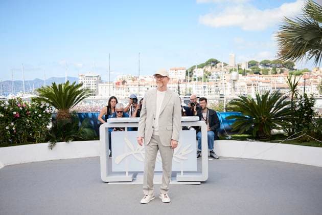Ron Howard at the photocall for the film Jim Henson Idea Man at the 77th Cannes International Film Festival Ron Howard at the photocall for the film Jim Henson Idea Man at the 77th Cannes International Film Festival on 18 May 2024 Jacovides Moreau Bestimage Ron Howard at the photocall for the film Jim Henson Idea Man at the 77th Cannes International Film Festival on 18 May 2024 Cannes France  Copyright: xJACOVIDES-MOREAUx xBESTIMAGExJACOVIDES-MOREAUx xBESTIMAGEx