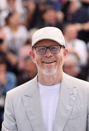 Ron Howard at the photocall for the film Jim Henson Idea Man at the 77th Cannes International Film Festival Ron Howard at the photocall for the film Jim Henson Idea Man at the 77th Cannes International Film Festival on 18 May 2024 Jacovides Moreau Bestimage Ron Howard at the photocall for the film Jim Henson Idea Man at the 77th Cannes International Film Festival on 18 May 2024 Cannes France  Copyright: xJACOVIDES-MOREAUx xBESTIMAGExJACOVIDES-MOREAUx xBESTIMAGEx
