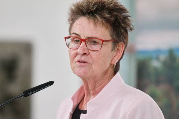 Dresden, Sachsen, Deutschland, 18.05.2024: Werft Laubegast: Landesparteitag Bündnis Sahra Wagenknecht (BSW): Spitzenkandidatin Sabine Zimmermann hält eine Rede *** Dresden, Saxony, Germany, 18 05 2024 Laubegast shipyard State party conference Alliance Sahra Wagenknecht BSW top candidate Sabine Zimmermann gives a speech Copyright: xdtsxNachrichtenagenturx dts_37201