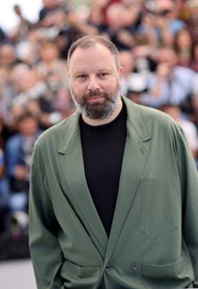 Photocall du film Kinds of Kindness lors du 77eme Festival International du Film de Cannes Yorgos Lanthimos Photocall du film Kinds of Kindness lors du 77eme Festival International du Film de Cannes le 18 mai 2024 Jacovides Moreau Bestimage Photocall for the film Kinds of Kindness at the 77th Cannes International Film Festival on 18 May 2024 Cannes France  Copyright: xJACOVIDES-MOREAUx xBESTIMAGExJACOVIDES-MOREAUx xBESTIMAGEx