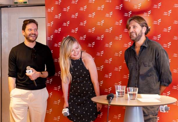 CANNES 20230518 Director Ruben Östlund presented the actors Kirsten Dunst and Daniel Brühl who appear in his new film The Entertainment system is down at Film I Västs press conference during the Film Festival in Canned on May 18, 2024 CANNES FRANCE x12035x  Copyright: xChristinaxKronÃ r TTx FILMFESTIVALEN I CANNES dB58NY9SYtc