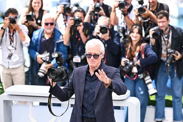 News - Oh, Canada Photocall - The 77th Annual Cannes Film Festival Richard Gere attends the Oh, Canada Photocall at the 77th annual Cannes Film Festival at Palais des Festivals on May 18, 2024 in Cannes, France. Cannes Palais des Festival France Copyright: xStefanosxKyriazisx xLiveMediax LPN_1358141
