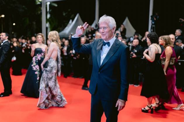 77eme Festival International du Film de Cannes Montee des marches du film Oh Canada 77th International Cannes Film Festival Red Carpet of Oh Canada movie 305096 2024 05 17 Alpes Maritimes Cannes France Gere, Richard  Copyright: xTerencexBaelenx STAR_305096_033
