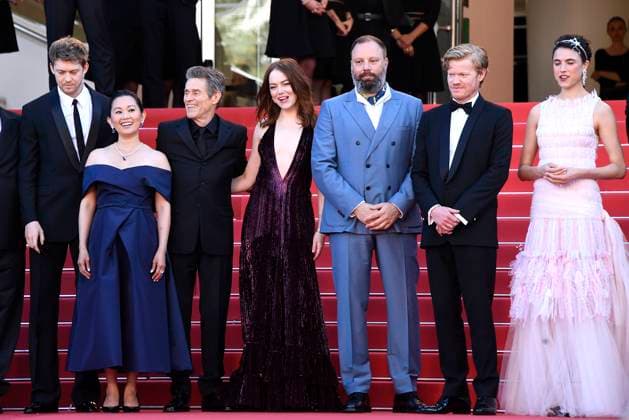 Joe Alwyn, Hong Chau, Willem Dafoe, Emma Stone, Yorgos Lanthimos, Jesse Plemons and Margaret Qualley at the Kind of Kindness film premiere on 17 05 2024 in Cannes Cannes Film Festival 2024 Kind of Kindness film premiere