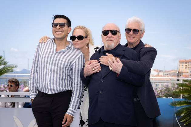 Cannes - Oh Canada Photocall David Gonzales, Uma Thurman, Paul Schrader and Richard Gere attend the Oh, Canada Photocall at the 77th annual Cannes Film Festival at Palais des Festivals on May 18, 2024 in Cannes, France. Photo by ShootPix ABACAPRESS.COM Cannes France  Copyright: xShootpix ABACAx