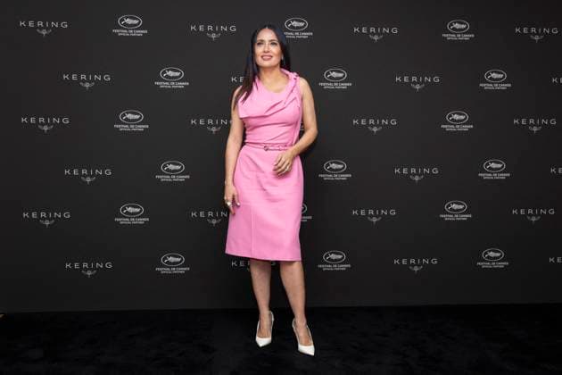 Donna Langley et Salma Hayek en confÃ rence Kering Talks Women In Motion lors du 77eme Festival International du Film de Cannes Ã l HÃ tel Majestic Salma Hayek en confÃ rence Kering Talks Women In Motion lors du 77eme Festival International du Film de Cannes Ã l HÃ tel Majestic le 18 mai 2024 Ã Cannes, France Conference Kering, Women In Motion talk at the 77th annual Cannes Film Festival at Majestic Hotel on May 15, 2024 in Cannes, France Cannes France  Copyright: xOLIVIERxBORDEx xBESTIMAGExOLIVIERxBORDEx xBESTIMAGEx