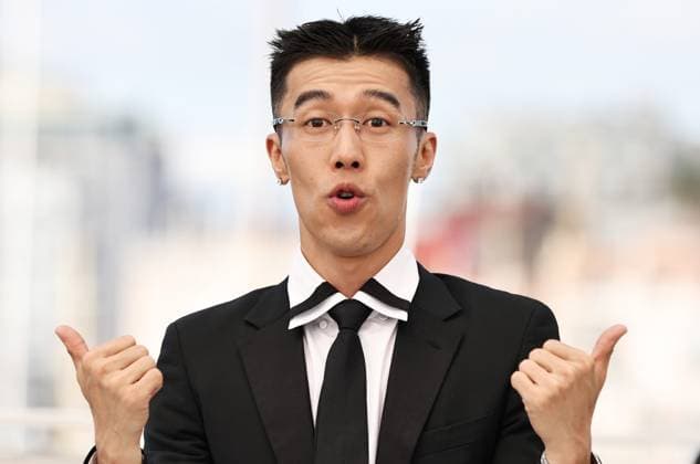 (240518) -- CANNES, May 18, 2024 -- Actor Zhou You poses during the photocall of the film Black Dog at the 77th edition of the Cannes Film Festival in Cannes, southern France, on May 18, 2024 ) FRANCE-CANNES-FILM FESTIVAL- BLACK DOG -PHOTOCALL GaoxJing 