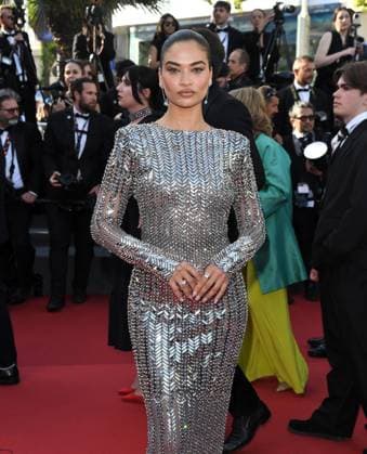 Cannes, 77th Cannes Film Festival 2024, Fifth Evening Red Carpet Emilia Perez Cannes, 77th Cannes Film Festival 2024, Fifth evening Evening - red carpet of the film Emilia Perez. Pictured: Shanina Shaik Cannes France  Copyright: xIPA ABACAx