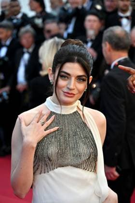 Cannes, 77th Cannes Film Festival 2024, Fifth Red Carpet evening of the Film Emilia Perez Pictured: Flora Delle Vacche  Copyright: xManuelexMangiarotti xipa-agency.x x xipa-agencyxnetx IPA_Agency_IPA46227850