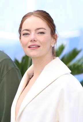 May 18, 2024, Cannes, France: Emma Stone attends the Kinds Of Kindness Photocall at the 77th annual Cannes Film Festival at Palais des Festivals on May 18, 2024 in Cannes, France. Cannes France - ZUMAs181 20240518_zea_s181_083 Copyright: xDGPx