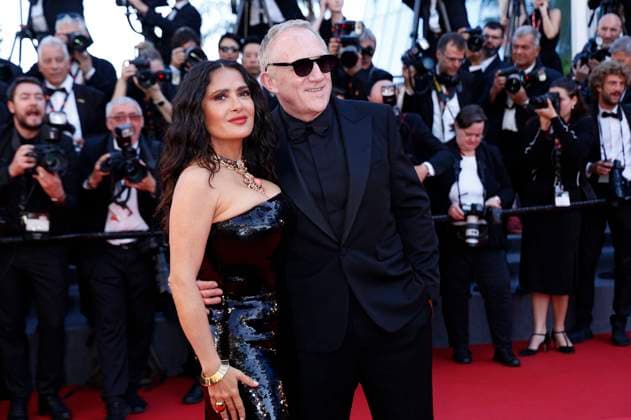 Salma Hayek with husband Francois Henri Pinault at the premiere of the feature film Emilia Perez at the Festival de Cannes 2024 77 Cannes International Film Festival at the Palais des Festivals Cannes, 18 05 2024 Foto:xD.xBedrosianx xFuturexImagex perez_4550