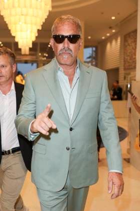 Cannes - Kevin Costner Exits The Martinez Kevin Costner is spotted at Martinez Hotel to attending a gala for the movie American Sagaduring 77th Cannes Film Festival, in Cannes, France, on May 18, 2024. Photo by Marco Piovanotto ABACAPRESS.COM Cannes France  Copyright: xPiovanottoxMarco ABACAx
