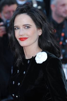 Cannes Emilia Perez Red Carpet NG Eva Green attending the ?Emilia Perez? Screening and Red Carpet at Palais Des Festivals in Cannes, France on May 18 2024 as part of the 77th Cannes Film Festival. Photo by Nicolas Genin ABACAPRESS.COM Cannes France  Copyright: xGeninxNicolas ABACAx