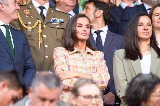 Queen Letizia attends Spanish Queen s Cup final match Queen Letizia of Spain attends Spanish Queen s Cup final match between FC Barcelona and Real Sociedad at La Romareda Stadium on May 18, 2024 in Zaragoza, Spain Photo by IMAGO MPG Zaragoza La Romareda Stadium Aragon Spain  Copyright: xMPGx