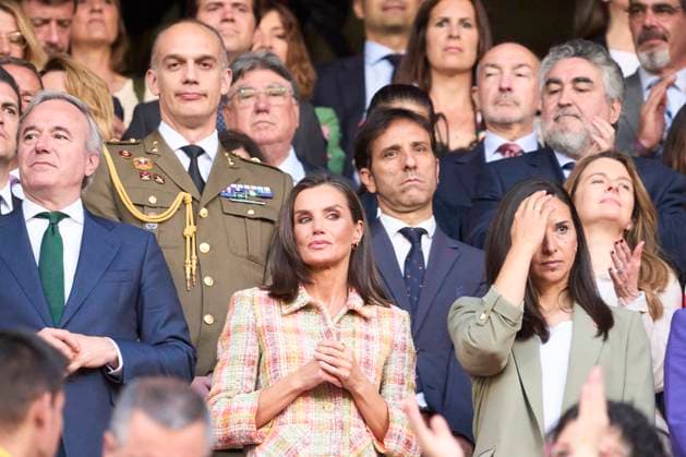Queen Letizia attends Spanish Queen s Cup final match Queen Letizia of Spain attends Spanish Queen s Cup final match between FC Barcelona and Real Sociedad at La Romareda Stadium on May 18, 2024 in Zaragoza, Spain Photo by IMAGO MPG Zaragoza La Romareda Stadium Aragon Spain  Copyright: xMPGx
