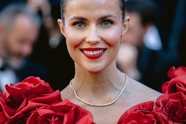 77eme Festival International du Film de Cannes Montee des marches du film Emilia Perez 77th International Cannes Film Festival Red carpet of Emilia Perez movie 305144 2024 05 18 Alpes Maritimes Cannes France  Copyright: xTerencexBaelenx STAR_305144_020