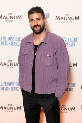 magnum day3 photocall Cyril Benzaquen Photocall La Prisonniere de Bordeaux at Magnum Beach party during the 77th Cannes International Film Festival on May 18, 2024 Cannes France Jeremy Melloul Magnum Cannes via Bestimage Photocall La Prisonniere de Bordeaux at Magnum Beach party during the 77th Cannes International Film Festival on May 18, 2024 Cannes France  Copyright: xJeremyxMelloulx xMagnumxCannesxviaxBestimagexJeremyxMelloulx xMagnumxCannesxviaxBestimagex