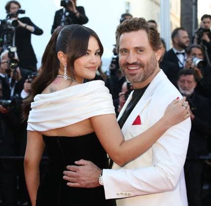 77eme Festival International du Film de Cannes Montee des marches du film Emilia Perez 77th Cannes Film Festival Red carpet of the film Emilia Perez Selena Gomez and Edgar Ramirez 305156 2024 05 18 Cannes France  Copyright: xIsabellexVautierx xStarfacex STAR_305156_004
