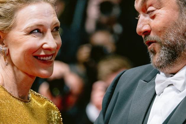 77eme Festival International du Film de Cannes Montee des marches du film Rumours 77th International Cannes Film Festival Red carpet of Rumours movie 305158 2024 05 18 Alpes Maritimes Cannes France Blanchett, Cate MÃ nochet, Denis  Copyright: xTerencexBaelenx STAR_305158_027