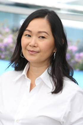 77eme Festival International du Film de Cannes Photocall du film Kinds of Kindness 77th Cannes Film Festival Photocall with cast of the film Kinds of kindness Hong Chau 305139 2024 05 18 Cannes France  Copyright: xIsabellexVautierx xStarfacex STAR_305139_003