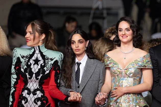 M MontÃ e des marches du film Â Les femmes au balconÂ lors du 77eme Festival International du Film de Cannes Sanda Codreanu, Souheila Yacoub, NoÃ mie Merlant MontÃ e des marches du film Â Les femmes au balcon Â lors du 77eme Festival International du Film de Cannes, au Palais des Festivals Ã Cannes On may 18th 2024 Jacovides Moreau Bestimage Red carpet of the movie Â The BalconettesÂ during the 77th Cannes International Film Festival at the Palais des Festivals in Cannes, France On may 18th 2024 Cannes France  Copyright: xJACOVIDES-MOREAUx xBESTIMAGExJACOVIDES-MOREAUx xBESTIMAGEx