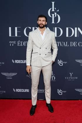 Photocall of the gala evening Le Grand Diner at the Palais Bulles in ThÃ oule sur mer Hofit Golan et son compagnon Alvaro Nunez Photocall of the gala evening Le Grand Diner at the Palais Bulles in ThÃ oule sur mer during the 77th Cannes International Film Festival on May 18, 2024 Christophe Clovis Bestimage Photocall of the gala evening Le Grand Diner at the Palais Bulles in ThÃ oule sur mer during the 77th Cannes International Film Festival on May 18, 2024 unknown  Copyright: xChristophexClovisx xBestimagexChristophexClovisx xBestimagex