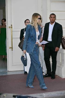 Cannes, 77th Cannes Film Festival 2024, Celebrity Sightings Cannes, 77th Cannes Film Festival 2024, Celebrity Sightings Pictured: Abbey Lee Kershaw Cannes France  Copyright: xIPA ABACAx