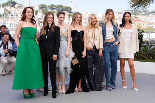 Jena Malone, Isabelle Fuhrman, Ella Hunt, Georgia MacPhail, Sienna Miller, Abbey Lee Kershaw and WasÃ Chief at the photocall for the feature film Horizon An American Saga at the Festival de Cannes 2024 77 Cannes International Film Festival at the Palais des Festivals Cannes, 19 05 2024 Foto:xD.xBedrosianx xFuturexImagex horizon_4520