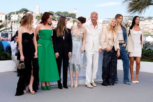 Jena Malone, Isabelle Fuhrman, Ella Hunt, Georgia MacPhail, Kevin Costner, Sienna Miller, Abbey Lee Kershaw and Wase Chief at the photocall for the feature film Horizon An American Saga at the Festival de Cannes 2024 77 Cannes International Film Festival at the Palais des Festivals Cannes, 19 05 2024 Foto:xD.xBedrosianx xFuturexImagex horizon_4522