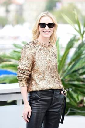 CANNES, FRANCE MAY 19 G D Cate BLANCHETT, actress, executive producer, during the photocall of the film Rumors projected Hors Competition at the 77th Cannes Film Festival at the Palais des Festivals on May 19, 2024 in Cannes, France CELEBRITES 77eme Festival de Cannes Photocall 19 05 2024 ValentinaClaret Panoramic 