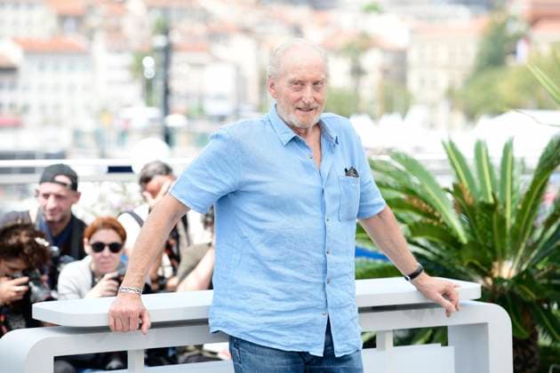 CANNES, FRANCE MAY 19 G D Charles DANCE, Actor, during the photocall of the film Rumors projected Hors Competition at the 77th Cannes Film Festival at the Palais des Festivals on May 19, 2024 in Cannes, France CELEBRITES 77eme Festival de Cannes Photocall 19 05 2024 ValentinaClaret Panoramic 