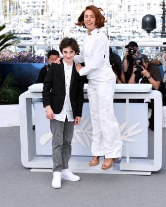 Cannes, France: Cannes, 77th Cannes Film Festival 2024 Photocall film Ã¢â‚¬oeLe procoÂ¨s du chienÃ¢â‚¬Â (Dog on trial) In the photo: Laetitia Dosch, Tom Fiszelson Cannes France  - ZUMAp169 20240519_zea_p169_581 Copyright: xAlbertoxTerenghix