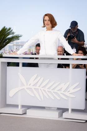 Cannes - Dog On Trial Photocall Laetitia Dosch attend the Le Proces Du Chien (Dog On Trial) photocall at the 77th annual Cannes Film Festival at Palais des Festivals on May 19, 2024 in Cannes, France. Photo by Shootpix aBACAPRESS.COM Cannes France  Copyright: xShootpix ABACAx