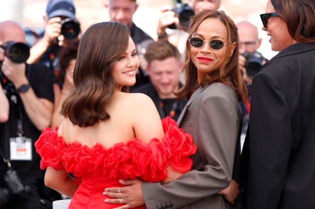 Selena Gomez and Zoe Saldana at the photocall for the movie Emilia Perez at the Festival de Cannes 2024 77 Cannes International Film Festival at the Palais des Festivals Cannes, 19 05 2024 Foto:xD.xBedrosianx xFuturexImagex emilia_4508