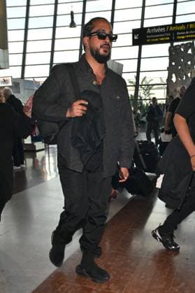 Cannes 2024 Celebs Nice Airport Slimane at Nice airport ahead of the 77th Cannes Film Festival in Nice, France on May 19, 2024. Photo by Julien Reynaud APS-Medias ABACAPRESS.COM Nice France  Copyright: xReynaudxJulien APS-Medias ABACAx
