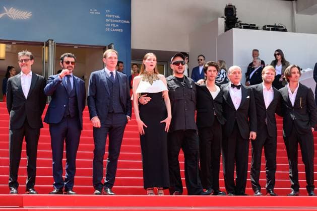 Cannes Limonov The Ballad Red Carpet NG Lorenzo Gangarossa, Andrey Burkovskiy, Victoria Miroshnichenko, Kirill Serebrennikov, Ben Whishaw, Tomas Arana and Ilya Stewart attending the ?Limonov The Ballad? Screening and Red Carpet at Palais Des Festivals in Cannes, France on May 19 2024 as part of the 77th Cannes Film Festival. Photo by Nicolas Genin ABACAPRESS.COM Cannes France  Copyright: xGeninxNicolas ABACAx