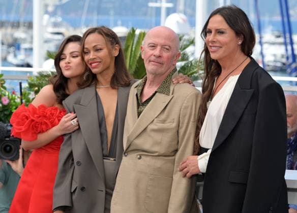 Emilia Perez photocall at 77th Festival de Cannes - Cannes, France CANNES, FRANCE. May 19, 2024: Selena Gomez, Zoe Saldana, Jacques Audiard & Karla Sofia Gascon at the Emilia Perez photocall at the 77th Festival de Cannes. Picture: Paul Smith Featureflash Cannes France  Copyright: xPaulxSmithx xFeatureflashx