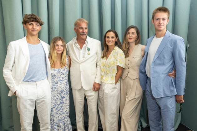 Rachida Dati decorates Kevin Costner with the Ordre des Arts et des Lettres medal at the 77th Cannes International Film Festival Kevin Costner with his family, sons Hayes and Joe and daughters Annie and Lily Costner Kevin Costner receives the Ordre des Arts et des Lettres medal from the Minister of Culture, Rachida Dati at the Salon des Ambassadeurs during the 77th Cannes Film Festival at the Palais des Festivals on May 19, 2024 Olivier Borde Bestimage Kevin Costner receives the Ordre des Arts et des Lettres medal from Minister of Culture Rachida Dati at the Salon des Ambassadeurs during the 77th Cannes Film Festival at the Palais des Festivals on May 19, 2024 Cannes France  Copyright: xOLIVIERxBORDEx xBESTIMAGExOLIVIERxBORDEx xBESTIMAGEx