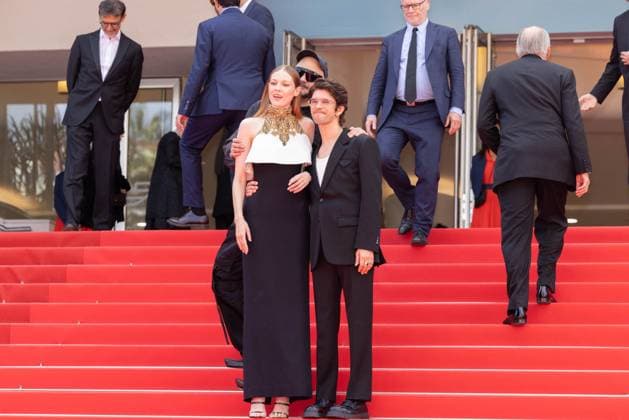 Cannes - Limonov - The Ballad Screening Kirill Serebrennikov, Cannes Film Festival director Thierry FrÃ maux, Victoria Miroshnichenko and Ben Whishaw attend the Limonov - The Ballad Red Carpet at the 77th annual Cannes Film Festival at Palais des Festivals on May 19, 2024 in Cannes, France Photo by Shootpix ABACAPRESS.COM Cannes France  Copyright: xShootpix ABACAx