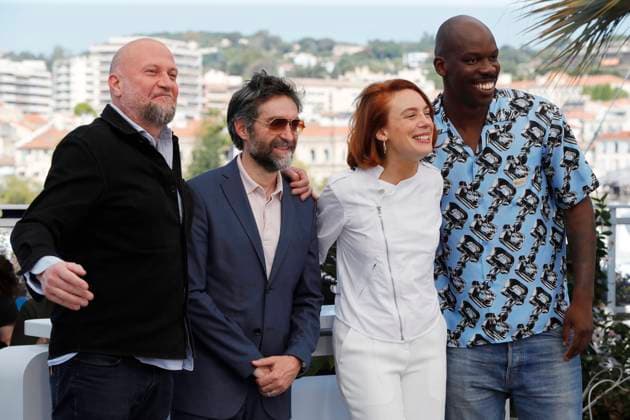 Le Proces Du Chien (Dog On Trial) photocall in Cannes CANNES, FRANCE - MAY 19: rancois Damiens, Mathieu Demy, Laetitia Dosch and Jean-Pascal Zadi at the Le Proces Du Chien (Dog On Trial) photocall, at the 77th annual Cannes Film Festival at Palais des Festivals on May 19, 2024 in Cannes, France. CAP GOL GOL Cannes Provence-Alpes-CÃ te d Azur France Copyright: xRickxGold CapitalxPicturesx