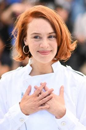 Cannes Le Proces Du Chien Photocall Laetitia Dosch attending the Le Proces Du Chien Photocall as part of the 77th Cannes International Film Festival in Cannes, France on May 19, 2024. Photo by Aurore Marechal ABACAPRESS.COM Cannes France  Copyright: xMarechalxAurore ABACAx