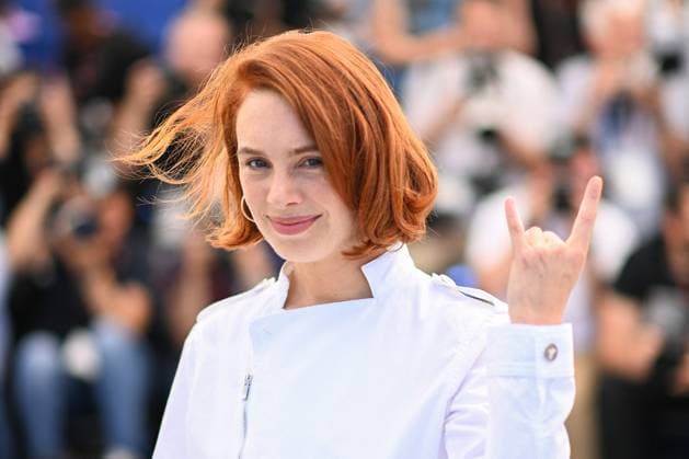 Cannes Le Proces Du Chien Photocall Laetitia Dosch attending the Le Proces Du Chien Photocall as part of the 77th Cannes International Film Festival in Cannes, France on May 19, 2024. Photo by Aurore Marechal ABACAPRESS.COM Cannes France  Copyright: xMarechalxAurore ABACAx