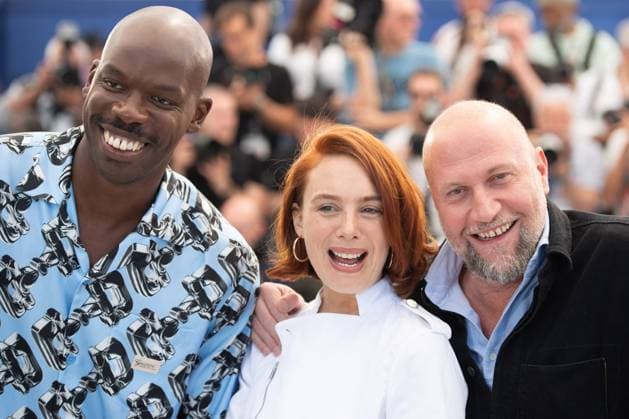 Cannes Le Proces Du Chien Photocall Jean-Pascal Zadi, Laetitia Dosch and Francois Damiens attending the Le Proces Du Chien Photocall as part of the 77th Cannes International Film Festival in Cannes, France on May 19, 2024. Photo by Aurore Marechal ABACAPRESS.COM Cannes France  Copyright: xMarechalxAurore ABACAx