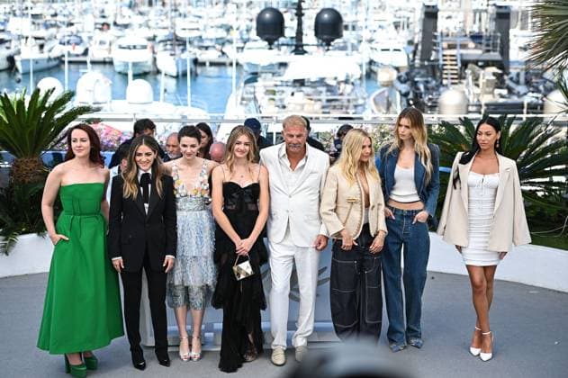 News - Horizon : An American Saga Photocall - The 77th Annual Cannes Film Festival Wase Chief, Abbey Lee Kershaw, Sienna Miller, Kevin Costner, Georgia MacPhail, Ella Hunt, Isabelle Fuhrman and Jena Malone attend the Horizon: An American Saga Photocall at the 77th annual Cannes Film Festival at Palais des Festivals on May 19, 2024 in Cannes, France. Cannes Palais des Festival France Copyright: xStefanosxKyriazisx xLiveMediax LPN_1361126