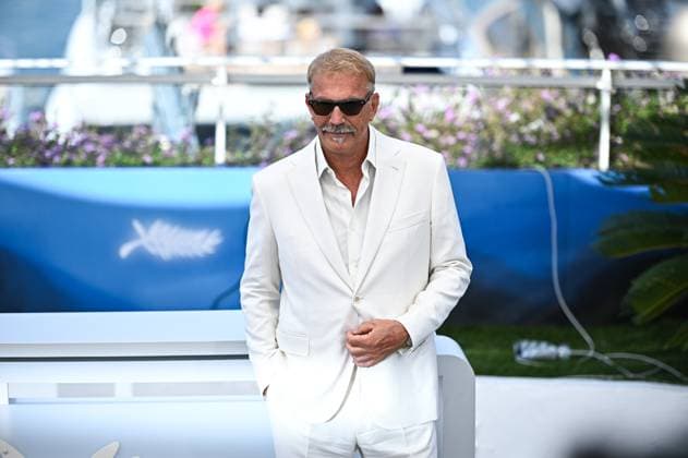 News - Horizon : An American Saga Photocall - The 77th Annual Cannes Film Festival Kevin Costner attends the Horizon: An American Saga Photocall at the 77th annual Cannes Film Festival at Palais des Festivals on May 19, 2024 in Cannes, France. Cannes Palais des Festival France Copyright: xStefanosxKyriazisx xLiveMediax LPN_1361140