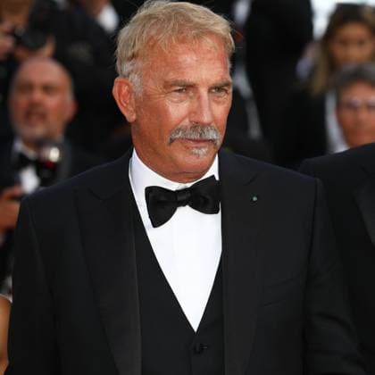 May 19, 2024, Cannes, Cote D azur, France: KEVIN COSTNER walks the red carpet ahead of the Horizon: an American Saga Premiere screening at the 77th Annual Cannes Film Festival at Palais des Festivals in Cannes, France Cannes France - ZUMAc179 20240519_zep_c179_132 Copyright: xMickaelxChavetx